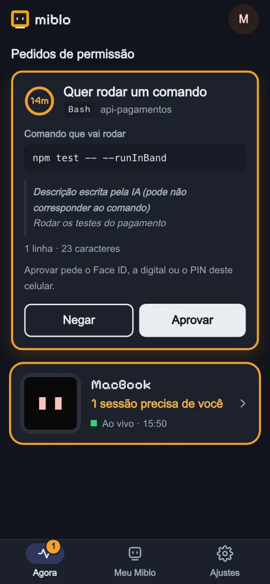 Um pedido de permissão no celular: a IA quer rodar npm test, com os botões Negar e Aprovar